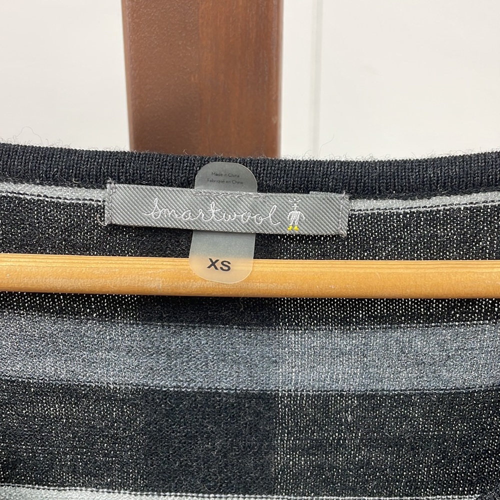 Smartwool Merino Wool Gray and Black Striped V-Neck Sweater - Picture 2 of 4